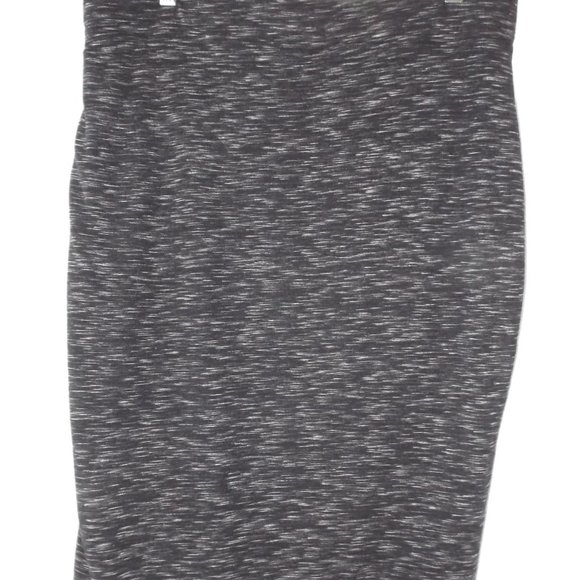 APT. 9 Pencil Skirt Stretchy, Black marbled with White, Size Large, Excellent! - Picture 6 of 8